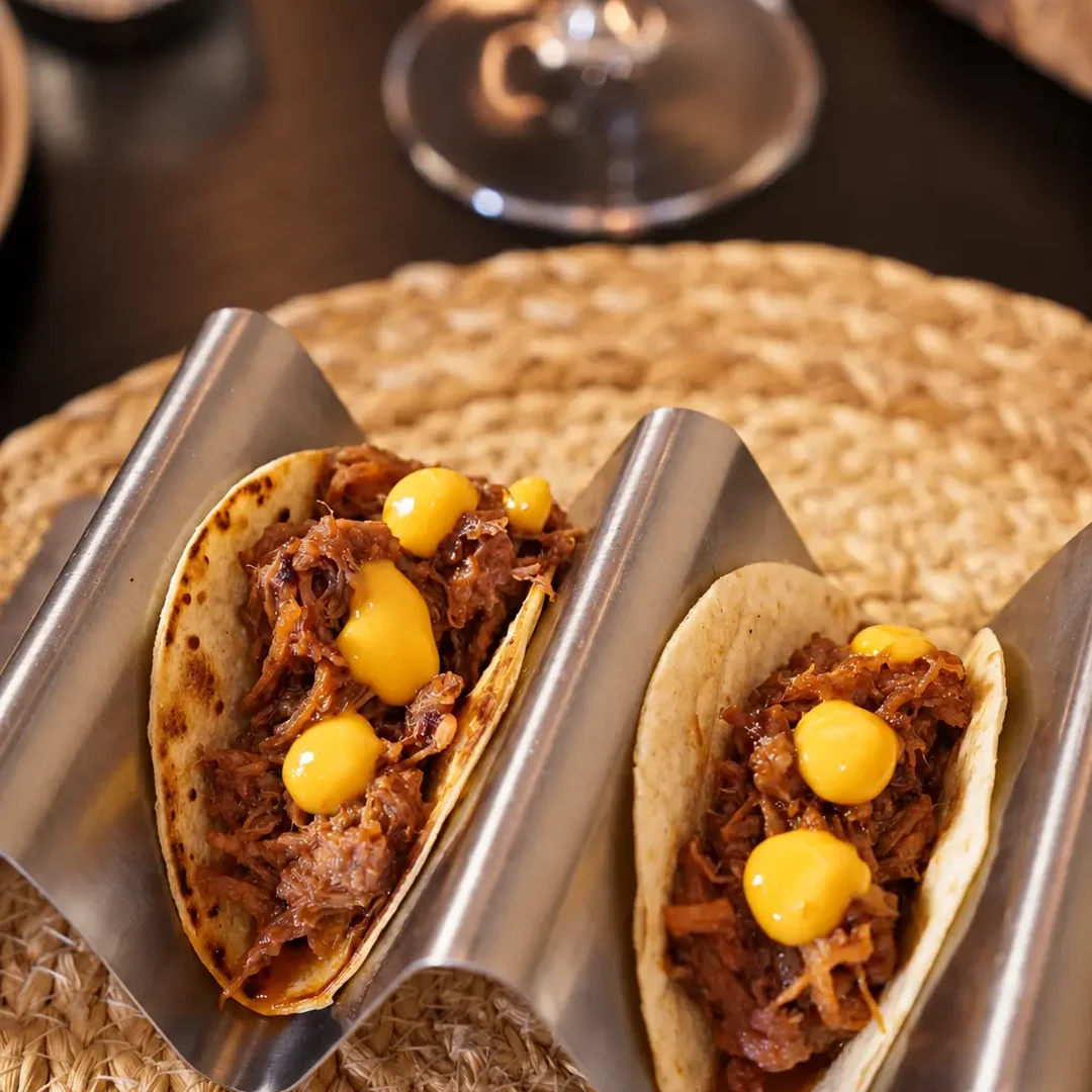 Tacos con stracotto di vitello